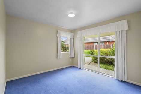 Photo of property in 116 Yaldhurst Road, Sockburn, Christchurch, 8042