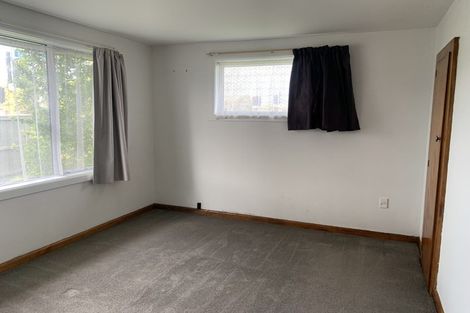 Photo of property in 105 Memorial Avenue, Burnside, Christchurch, 8053