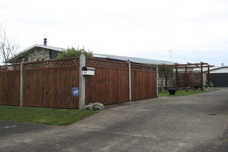 Photo of property in 11 Lindsey Crescent, Springvale, Whanganui, 4501