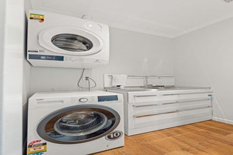 Photo of property in 19 Milton Street, Gore, 9710