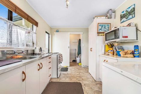 Photo of property in 1 Kusabs Road, Mangakakahi, Rotorua, 3015
