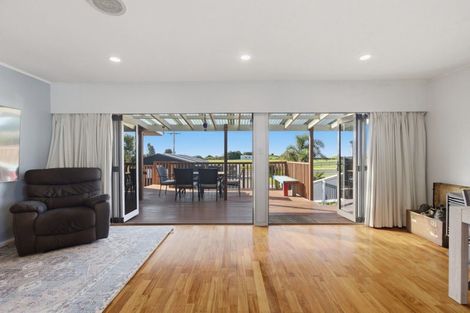 Photo of property in 476 Papamoa Beach Road, Papamoa Beach, Papamoa, 3118