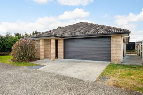Photo of property in 9 Te Ironui Place, Huntington, Hamilton, 3210