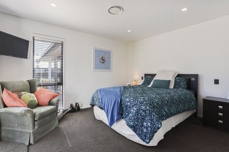 Photo of property in 7 Valour Drive, Rangiora, 7400
