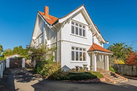 Photo of property in 12 Brassey Road, Saint Johns Hill, Whanganui, 4500