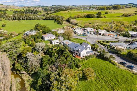 Photo of property in 7 Doctors Hill Road, Maungaturoto, 0520