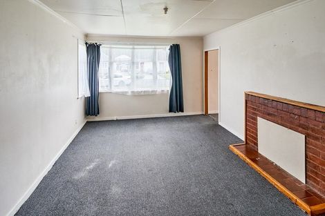 Photo of property in 24 Pearce Crescent, Taita, Lower Hutt, 5011