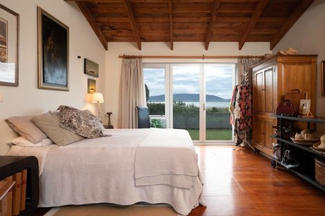 Photo of property in 41 Field Way, Waikanae Beach, Waikanae, 5036