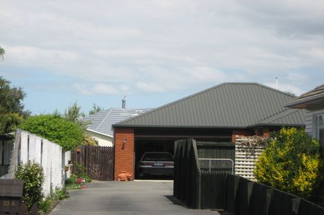 Photo of property in 10 Dunedin Street, Redwood, Christchurch, 8051