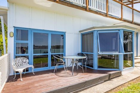 Photo of property in 6 Mara Kai Lane, Raglan, 3225