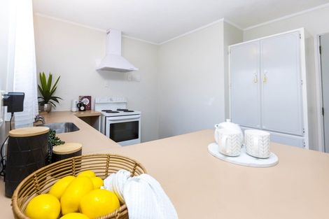 Photo of property in 8f1- Tulsa Grove, Totara Park, Upper Hutt, 5018