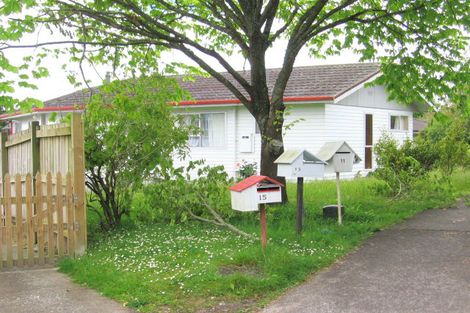 Photo of property in 13 Seakens Way, Glen Eden, Auckland, 0602