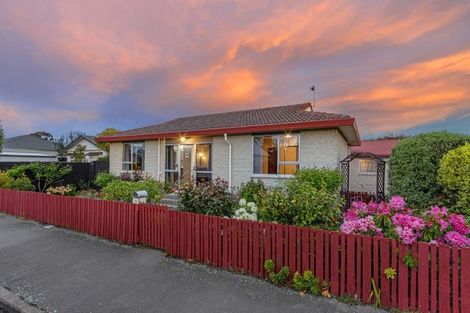 Photo of property in 22 Matlock Street, Woolston, Christchurch, 8062