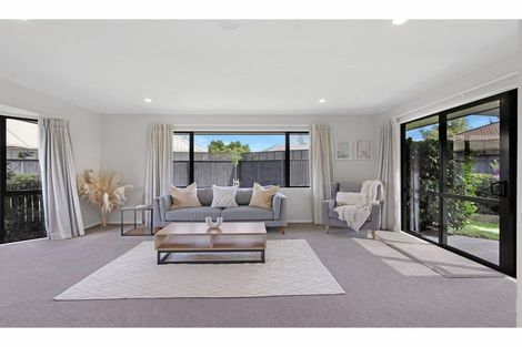 Photo of property in 7 Mounter Avenue, Northwood, Christchurch, 8051