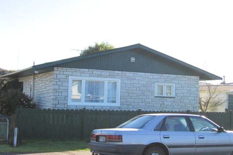 Photo of property in 1a Cooper Place, Papakura, 2110
