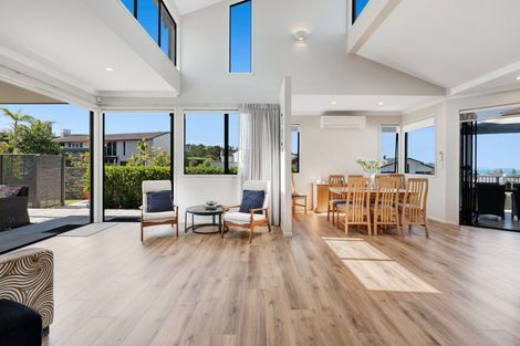 Photo of property in 57 The Ritz, Orewa, 0931