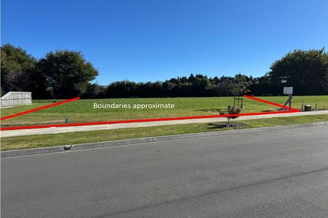 Photo of property in 9 Ruru Place, Maewa, 4702