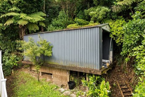 Photo of property in 207 Wade River Road, Wade Heads, Whangaparaoa, 0932