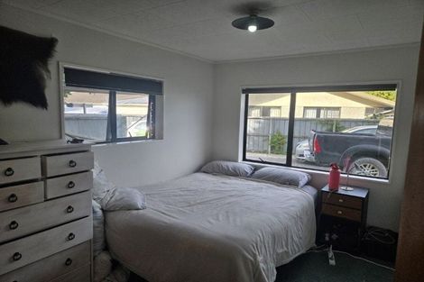 Photo of property in 1/130 Middlepark Road, Sockburn, Christchurch, 8042