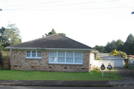 Photo of property in 2/32 Kelvyn Grove, Hillpark, Auckland, 2102
