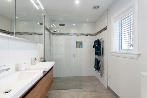 Photo of property in 3 Hartley Avenue, Strowan, Christchurch, 8052