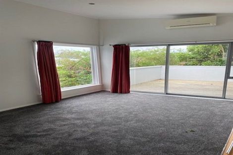 Photo of property in 145 Karepa Street, Brooklyn, Wellington, 6021