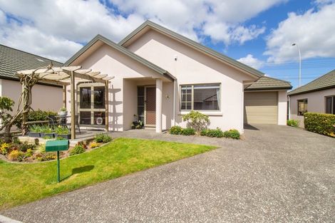 Photo of property in 285unit Vaughan Road, Owhata, Rotorua, 3010