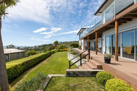 Photo of property in 20 Maffeys Road, Mount Pleasant, Christchurch, 8081