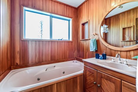 Photo of property in 5 Amanda Avenue, Dinsdale, Hamilton, 3204