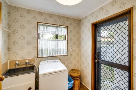 Photo of property in 2/64 Avondale Road, Taradale, Napier, 4112