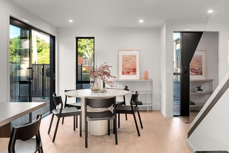 Photo of property in 2/3 Tauhara Drive, Queenwood, Hamilton, 3210