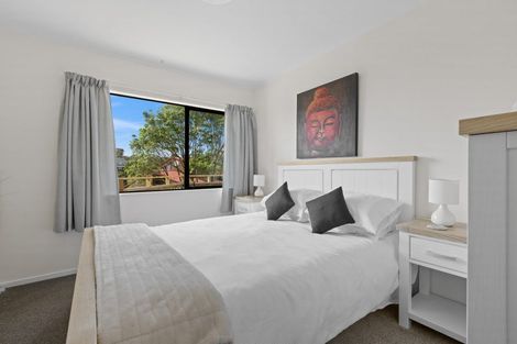 Photo of property in 64 Langana Avenue, Browns Bay, Auckland, 0630