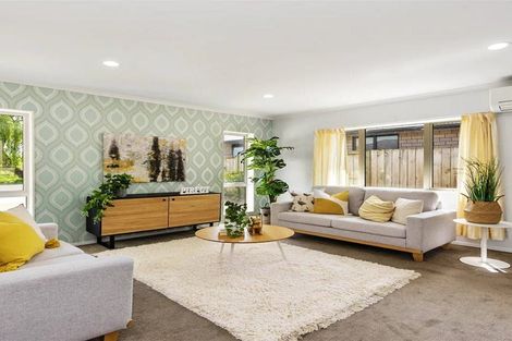 Photo of property in 210 Saint James Drive, Huntington, Hamilton, 3210