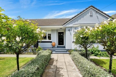 Photo of property in 48 Garreg Road, Bryndwr, Christchurch, 8052