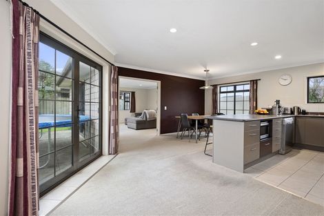 Photo of property in 39 Putaka Place, Papamoa Beach, Papamoa, 3118