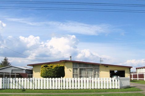 Photo of property in 40 Ngongotaha Road, Ngongotaha, Rotorua, 3010