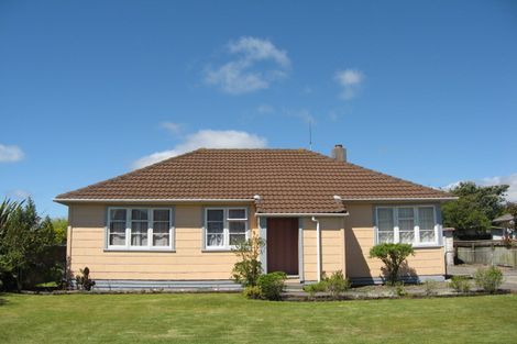 Photo of property in 16 Riley Place, Westport, 7825