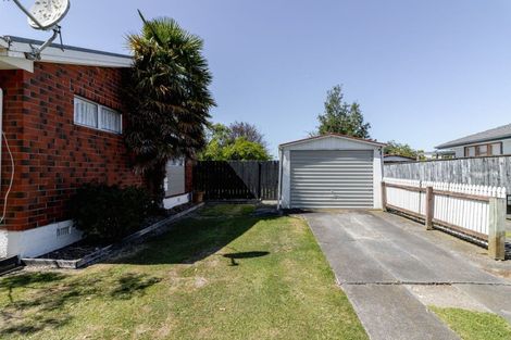 Photo of property in 11 Otaki Place, Westbrook, Palmerston North, 4412