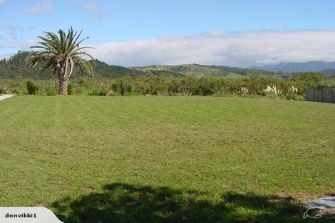 Photo of property in 1 Hei Esplanade, Whitianga, 3510