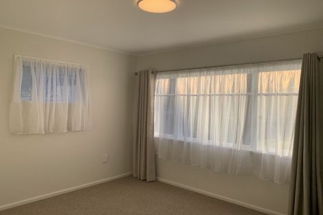 Photo of property in 10 Murphy Road, Taradale, Napier, 4112