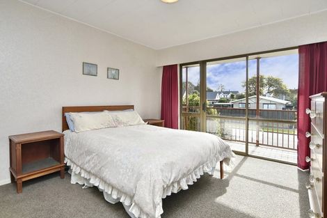 Photo of property in 64 Newnham Street, Rangiora, 7400