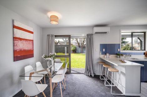 Photo of property in 15 Factory Road, Belfast, Christchurch, 8051