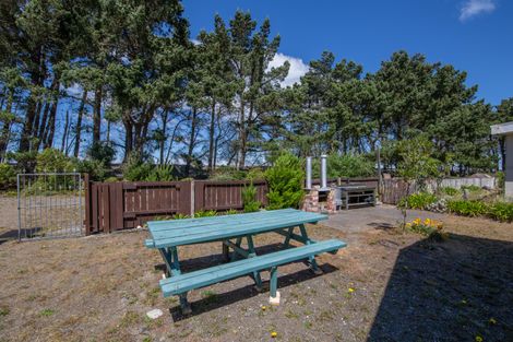 Photo of property in 39 Chamberlain Avenue, Amberley, 7481