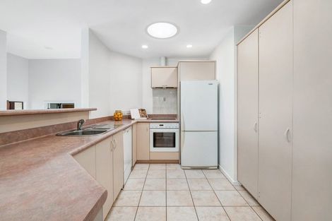 Photo of property in 19 Palmgreen Court, Stanmore Bay, Whangaparaoa, 0932