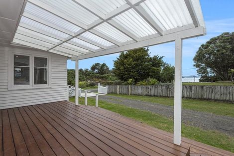 Photo of property in 1 Whimp Avenue, Onerahi, Whangarei, 0110