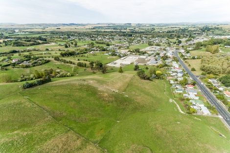Photo of property in 39 Great North Road, Waipawa, 4210