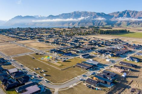 Photo of property in 13 Barton Street, Lake Hawea, 9382