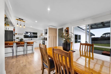 Photo of property in 1288 Normanby Road, Manaia, Hawera, 4678