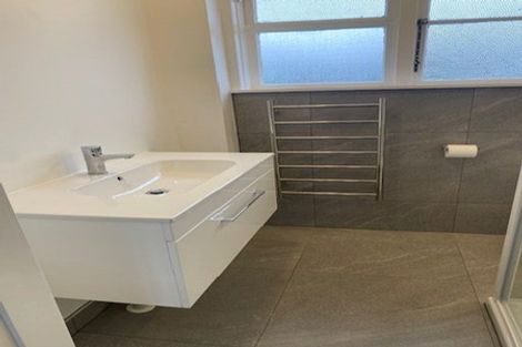 Photo of property in 5-7 Esk Street, Roslyn, Palmerston North, 4414