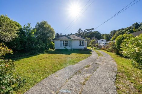 Photo of property in 109 Main Road, Wainuiomata, Lower Hutt, 5014